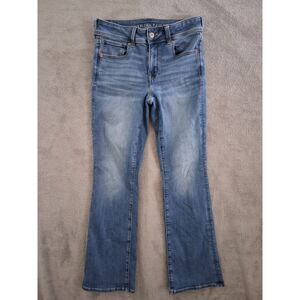 American Eagle 6 Short Kick Boot Cut Jeans Medium Blue Wash Next Level Stretch
